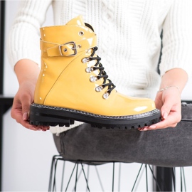 SDS Fashionable Lacquered Trappers yellow 2 SDS Fashionable Lacquered Trappers yellow 2