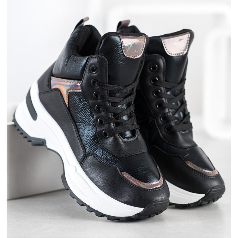 Ideal Shoes High-top sneakers made of eco leather black pink 1