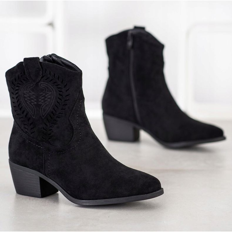 Cm Paris Cowgirls With A Pattern black 1