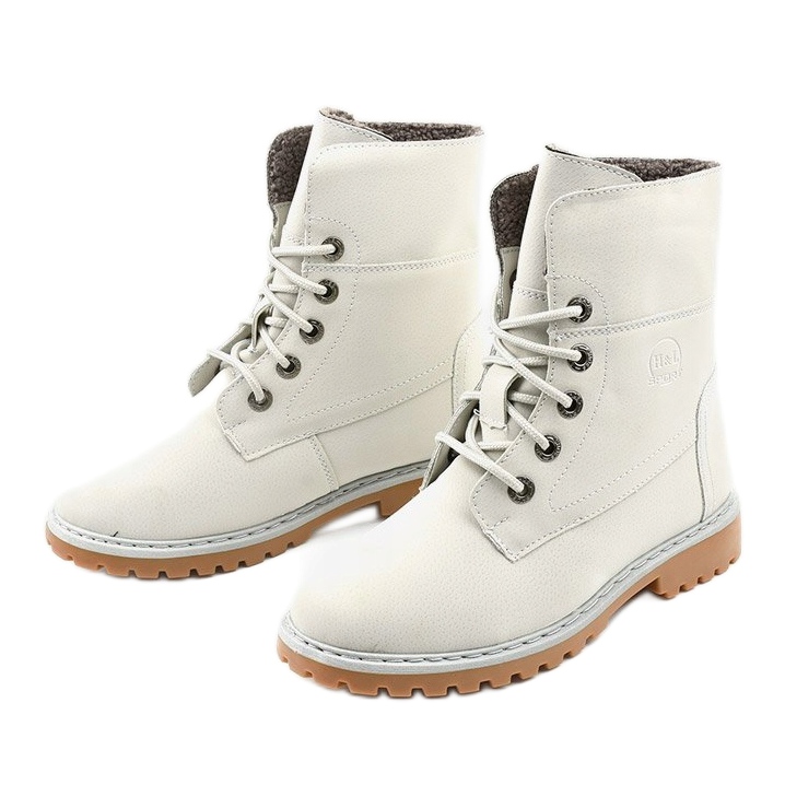 Gray insulated boots from Tent grey 2