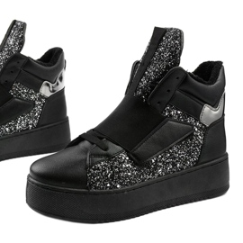 Black insulated boots from Hentevar silver 1