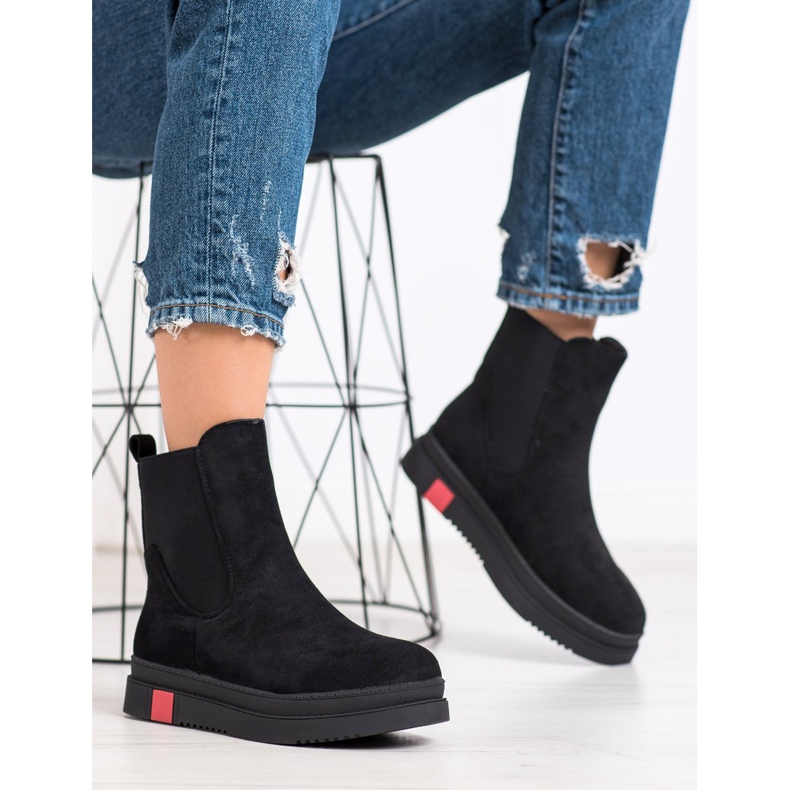 Gogo Slip-on Boots On The Platform black 1