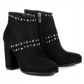Seastar Suede ankle boots on the post black 5