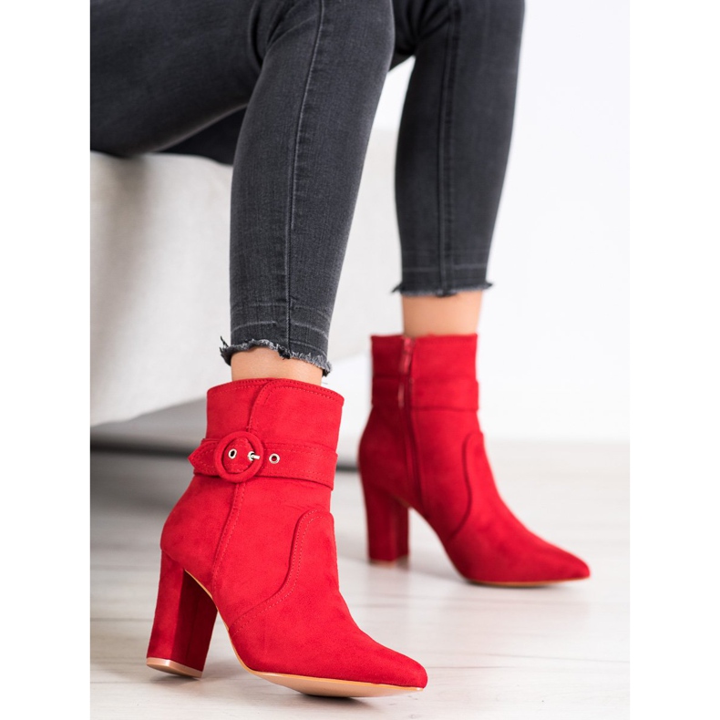 Laura Mode Red Elegant Boots In Spitz 1