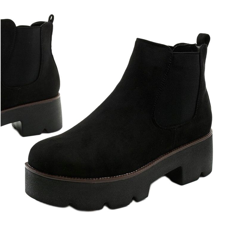 Black suede ankle boots on the Arnlando platform 1