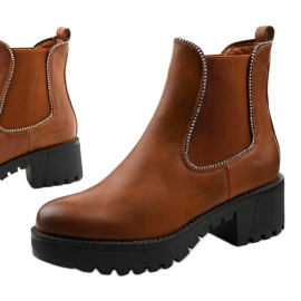 Camel boots on the Torwarine eco-leather platform brown 1