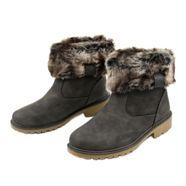 Gray women's insulated boots from Giserelle grey 2