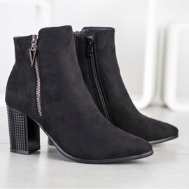 SHELOVET Stylish boots with decorative heel black 1