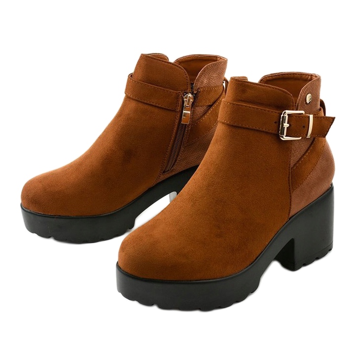 Camel ankle boots with a Meridvielle zipper brown yellow 2