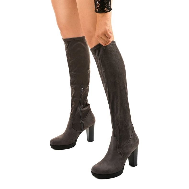 Gray boots on the post made of Funnyfreeze eco-suede grey 1