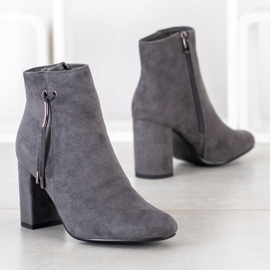 Goodin Gray boots with fringes grey 2