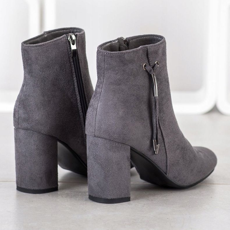Goodin Gray boots with fringes grey 1