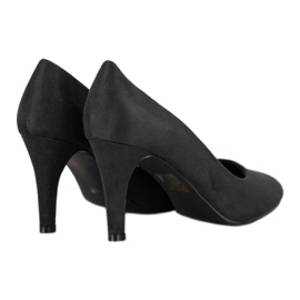 Renda Black Suede Pumps 1