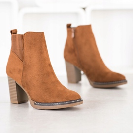 Super Mode Camel Booties On A Post brown yellow 1