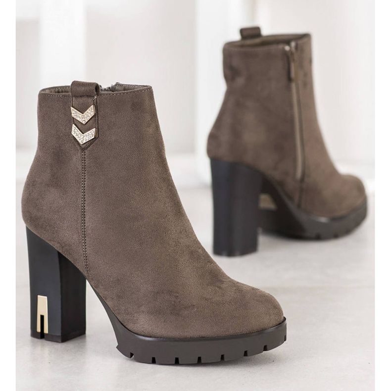 Bestelle Suede Booties With Ornament grey 2