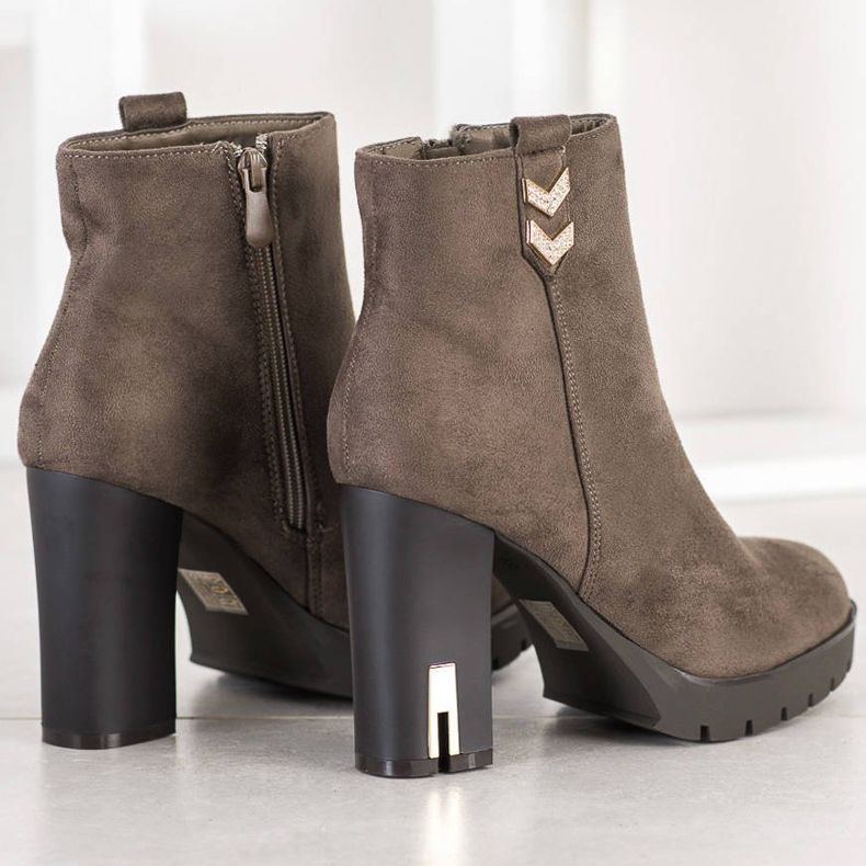 Bestelle Suede Booties With Ornament grey 1