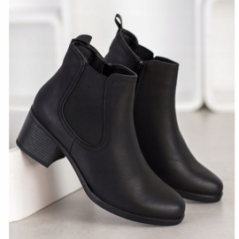 J. Star Boots On A Low Post black 2