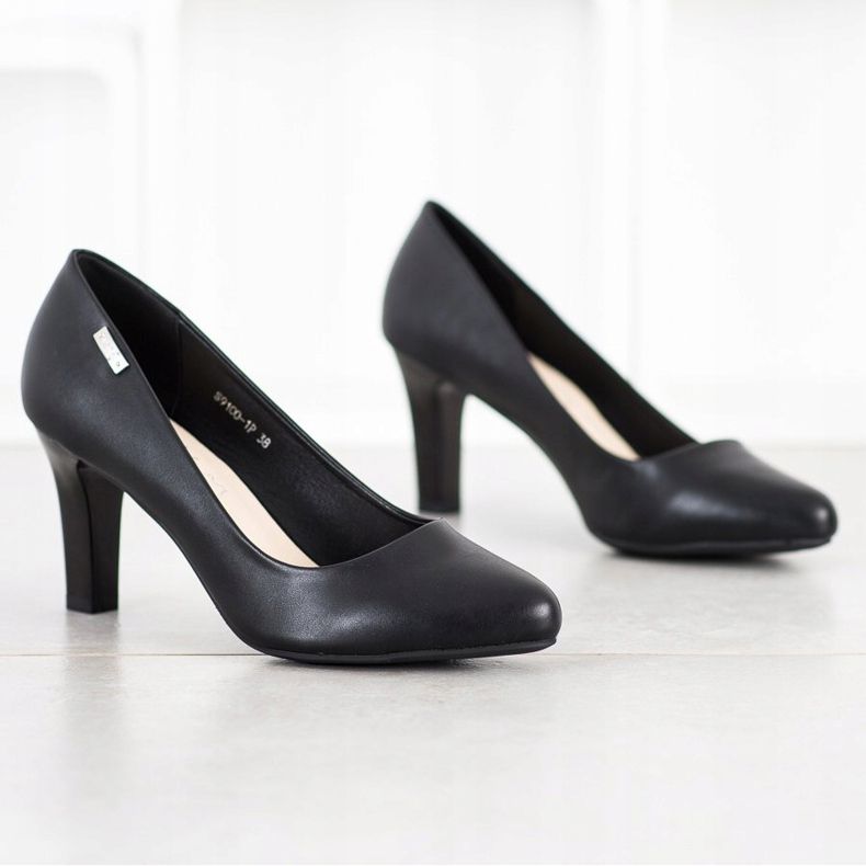 J. Star Casual Heeled Pumps black 1 J. Star Casual Heeled Pumps black 1