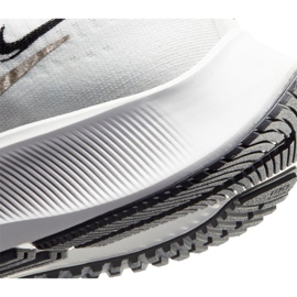Running shoes Nike Air Zoom Pegasus 37 Premium W CZ2872-100 white 1