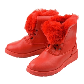 Red insulated boots from Inaleth 2