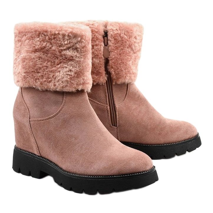 Bodri pink suede insulated boots 2