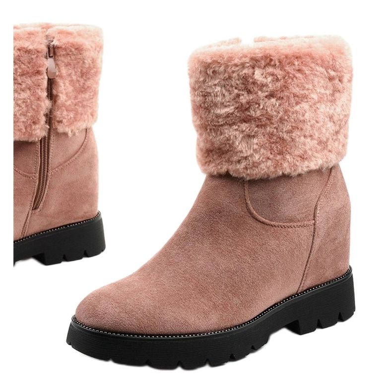 Bodri pink suede insulated boots 1