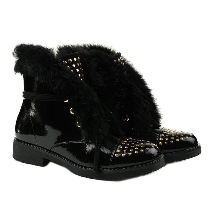 Black flat insulated lacquered Feminine boots 2