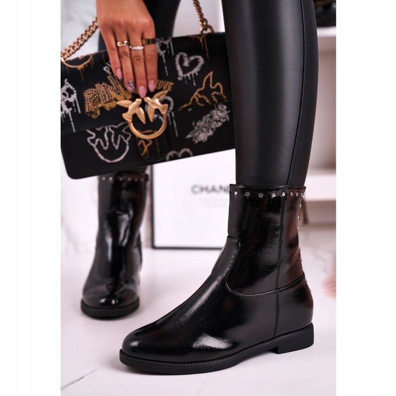 Women's Black Warm Lacquered Boots with jets, Performance 2