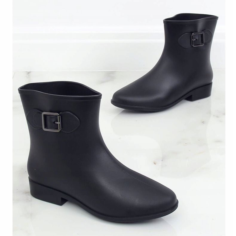 Ankle boots with a buckle black D32 Black 1