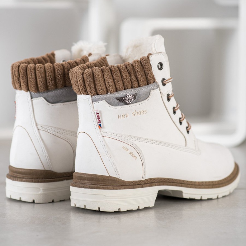 SHELOVET New Shoes hiking boots white 2