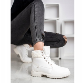 SHELOVET Hiking Boots With Fur white 2