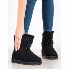 Bona Mukluki With Beads black 1