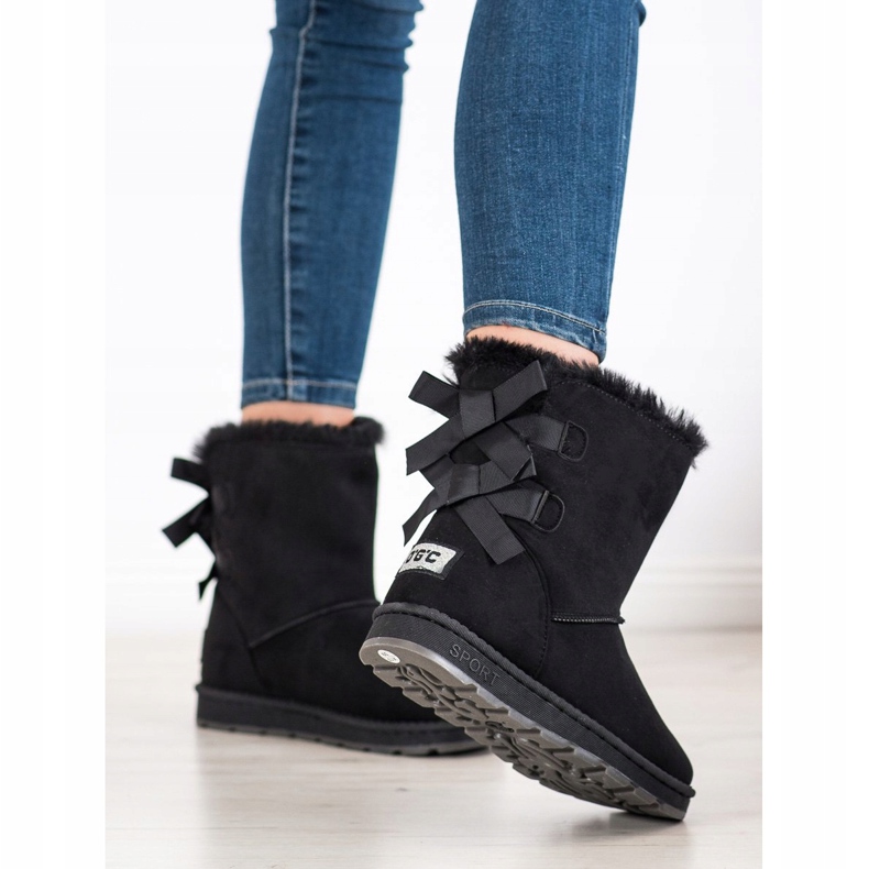 Bona Black Mukluki With Bows 1