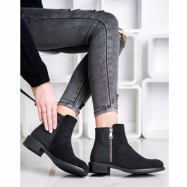 Bestelle Fashionable boots with a zipper black 1