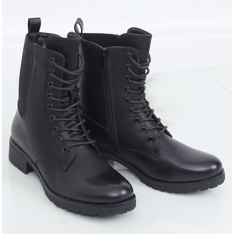 Black lace-up workers 6270 Black 2