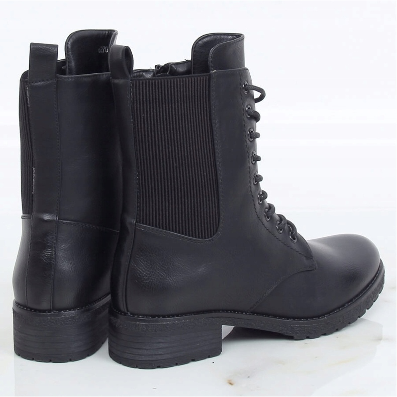 Black lace-up workers 6270 Black 1