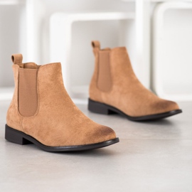 Ideal Shoes Suede Chelsea boots beige 1