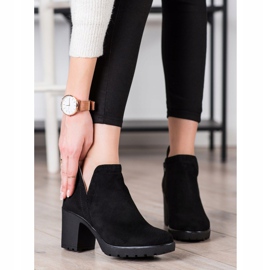 Bella Paris Suede Booties With A Cut black 1