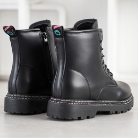 SHELOVET Tied Black Trappers 1 SHELOVET Tied Black Trappers 1