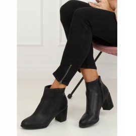 Classic high heels black 77-71 Black 1
