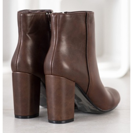 Danic Classic boots brown 1