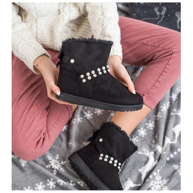 Queentina Black Mukluki With Pearls 1