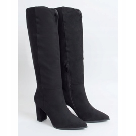 Classic boots with a cut-out black RB89P Black 1