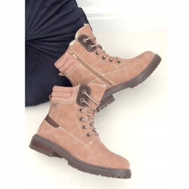 Insulated pink timbers 2218 Pink 2
