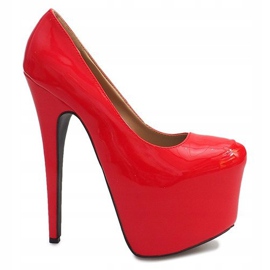 High Lacquered Pins On the D905 Red Platform 1