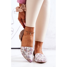 Elegant Leather Ballerinas With Flowers Laura Messi 1110 White 1