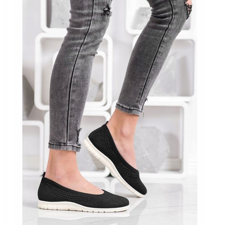 Goodin Openwork Slipons black 1