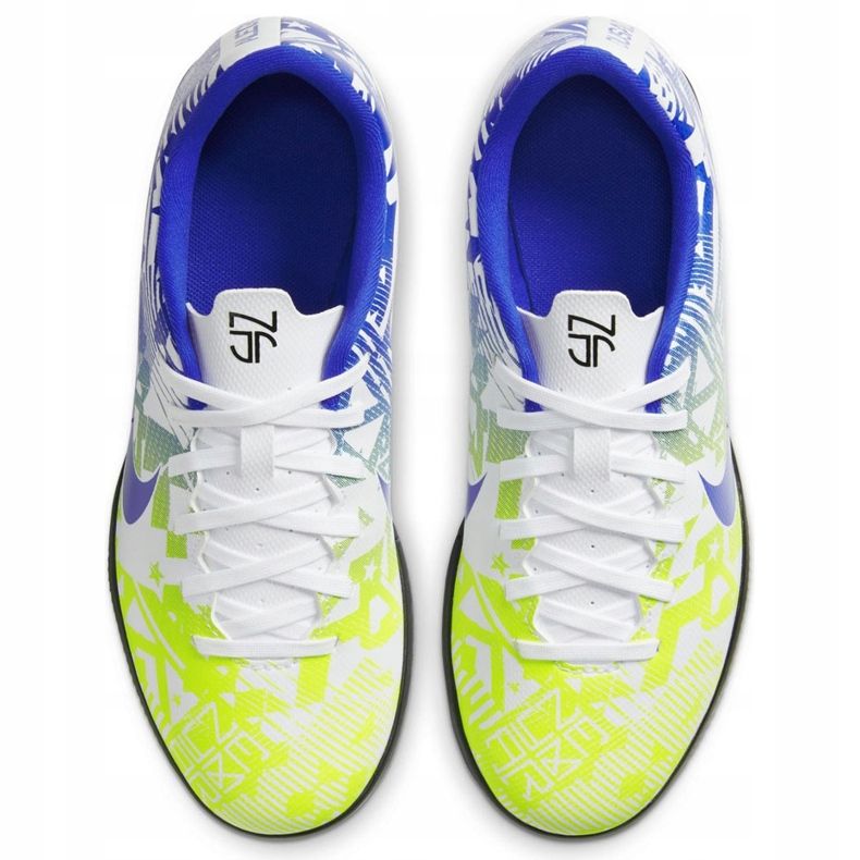Nike Mercurial Vapor 13 Club Njr Ic Junior CV9352 104 soccer shoes white, blue multicolored 1