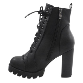 Tied Boots Workery 9102-1 Black 2