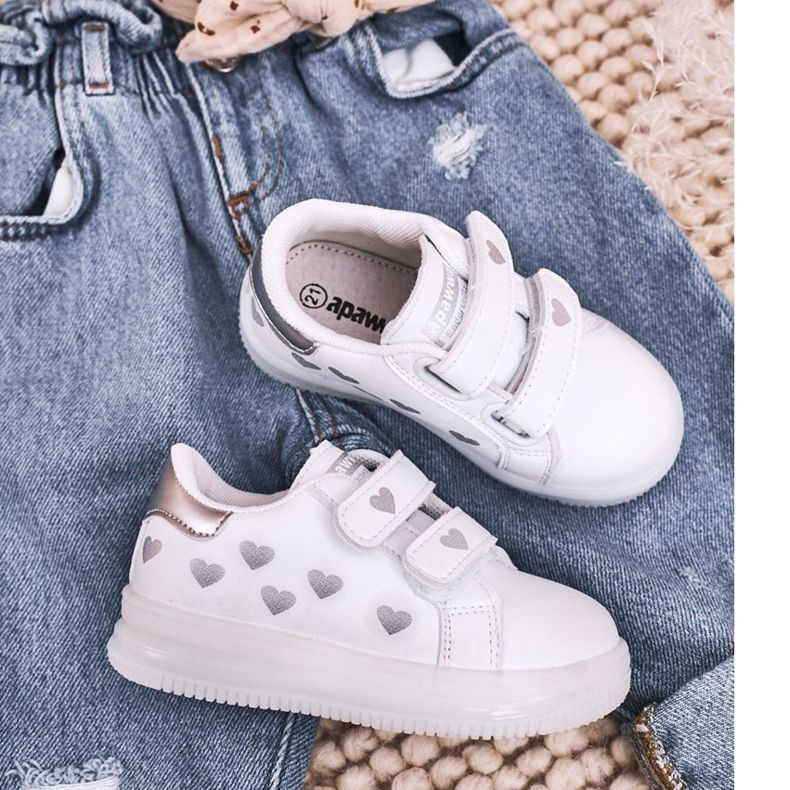 Apawwa Children's Sport Shoes With A Luminous Sole Led White-Silver Boomer 1 Apawwa Children's Sport Shoes With A Luminous Sole Led White-Silver Boomer 1